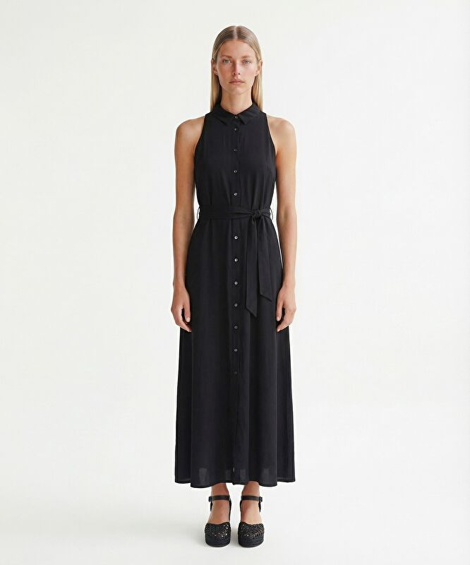 Dar Gömlek Yaka Kolsuz Elbise