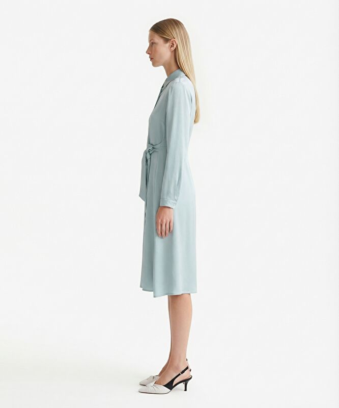 Düz Gömlek Yaka Uzun Kol Elbise