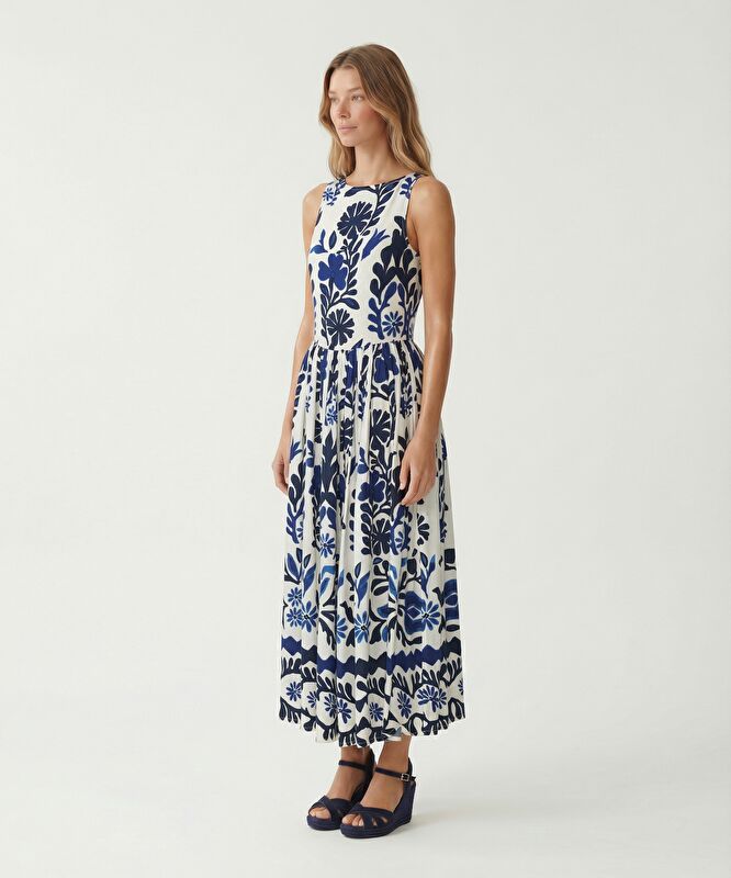 Düz Bisiklet Yaka Kolsuz Elbise