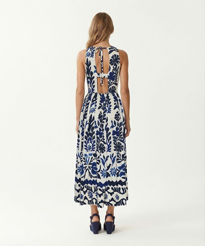 Düz Bisiklet Yaka Kolsuz Elbise