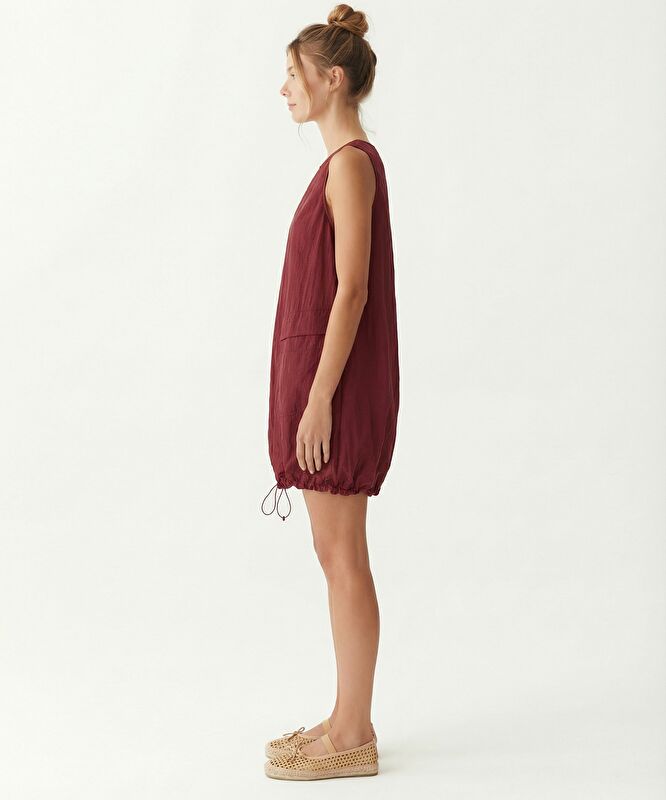 Bol Bisiklet Yaka Kolsuz Elbise