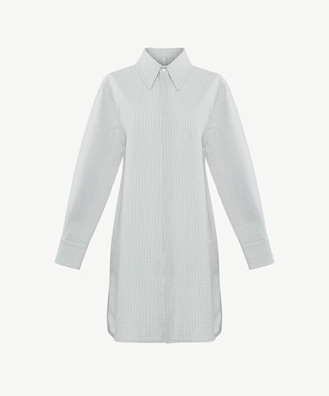 Geniş Gömlek Yaka Uzun Kol Gömlek