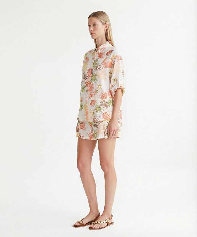 Geniş Gömlek Yaka Kısa Kol Gömlek