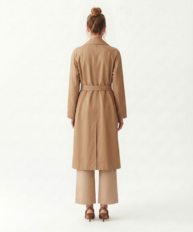 Geniş Ceket Yaka Uzun Kol Pardösü