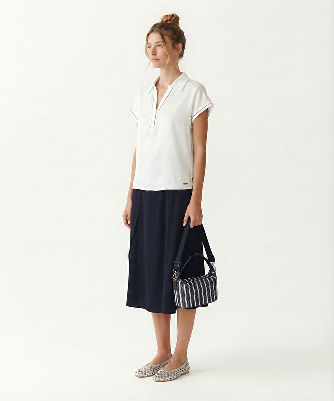 Geniş Polo Yaka Kısa Kol T-shirt