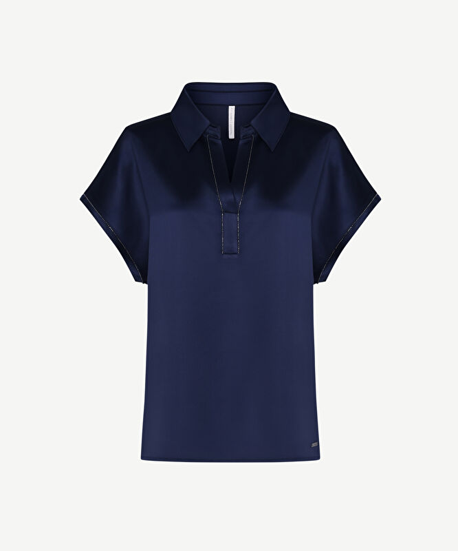 Geniş Polo Yaka Kısa Kol T-shirt