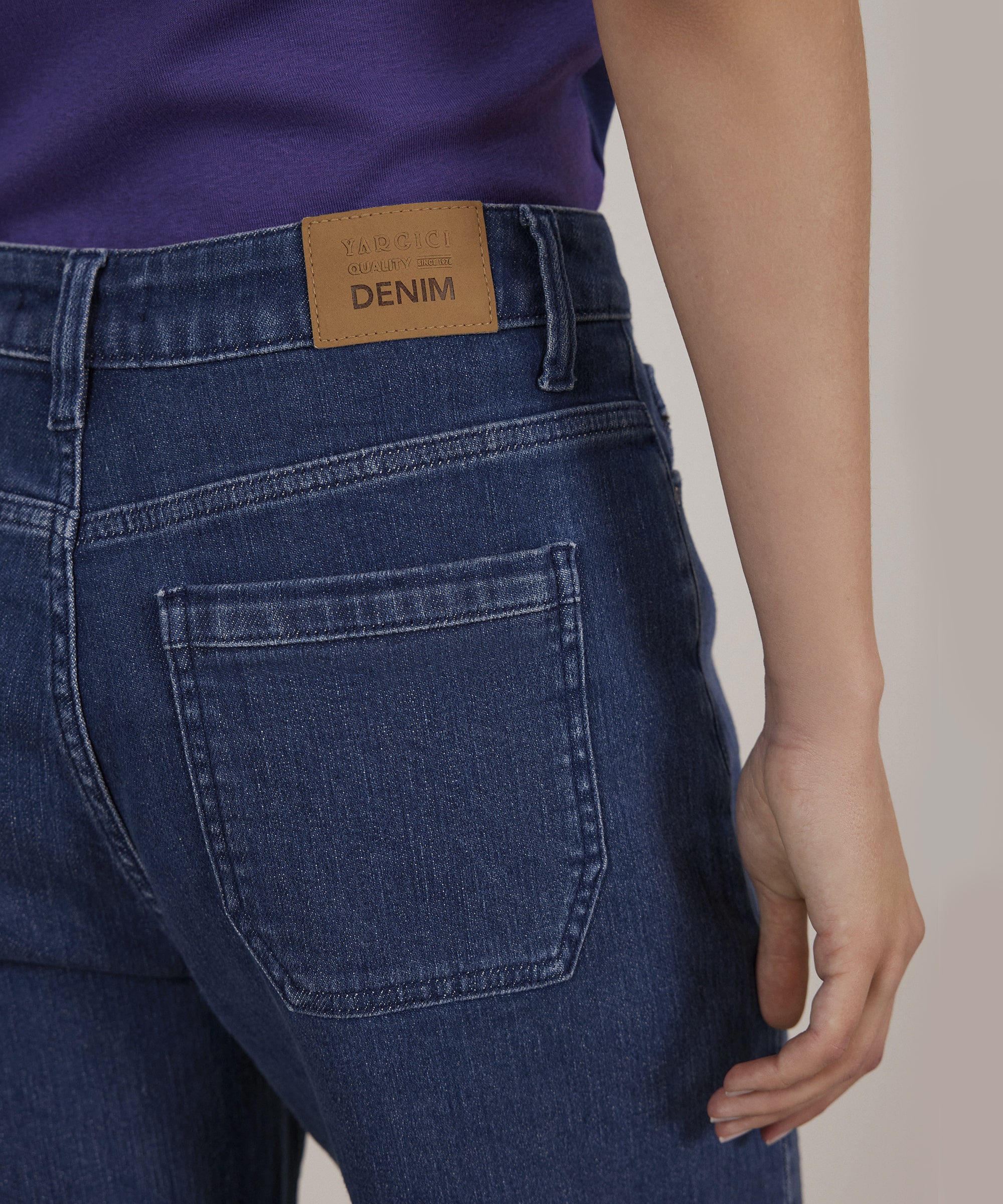 Yargıcı Mavi Cep Detaylı Cigarette Fit Denim Pantolon